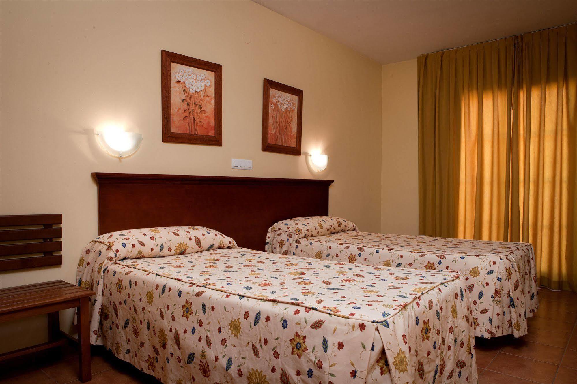 Hotel Galicia Fuengirola Εξωτερικό φωτογραφία